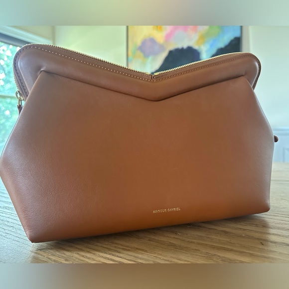 Mansur Gavriel Brown Shoulder Bag Timeless Design - Picture 1 of 5